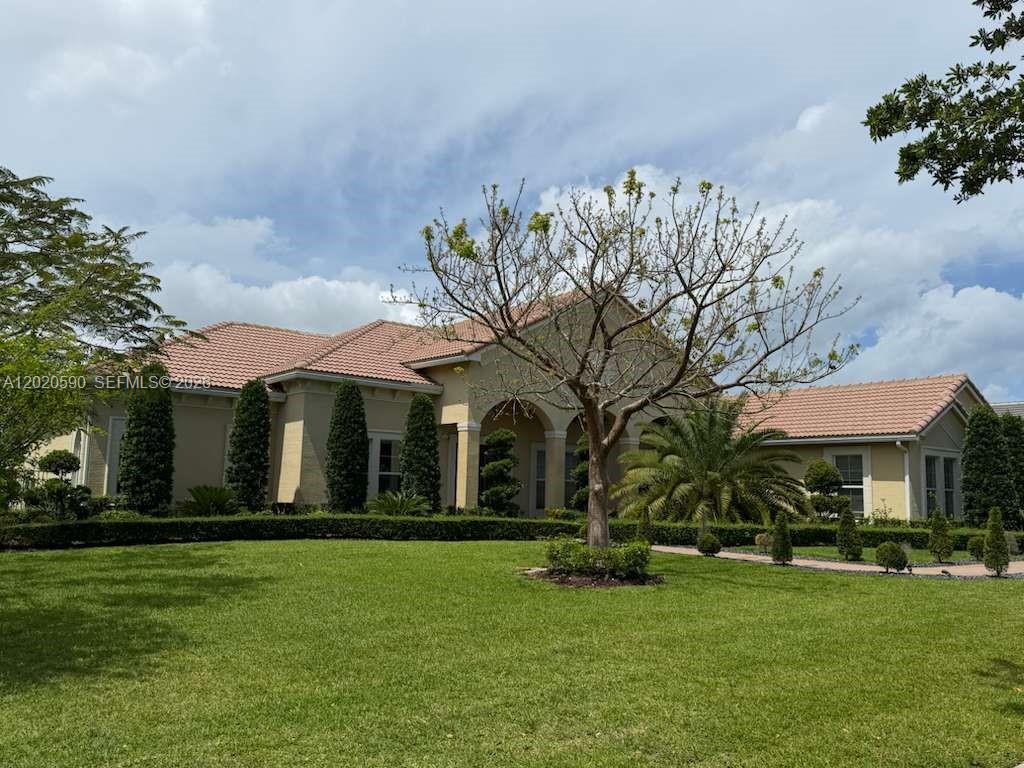 5703 N Sterling Ranch Dr