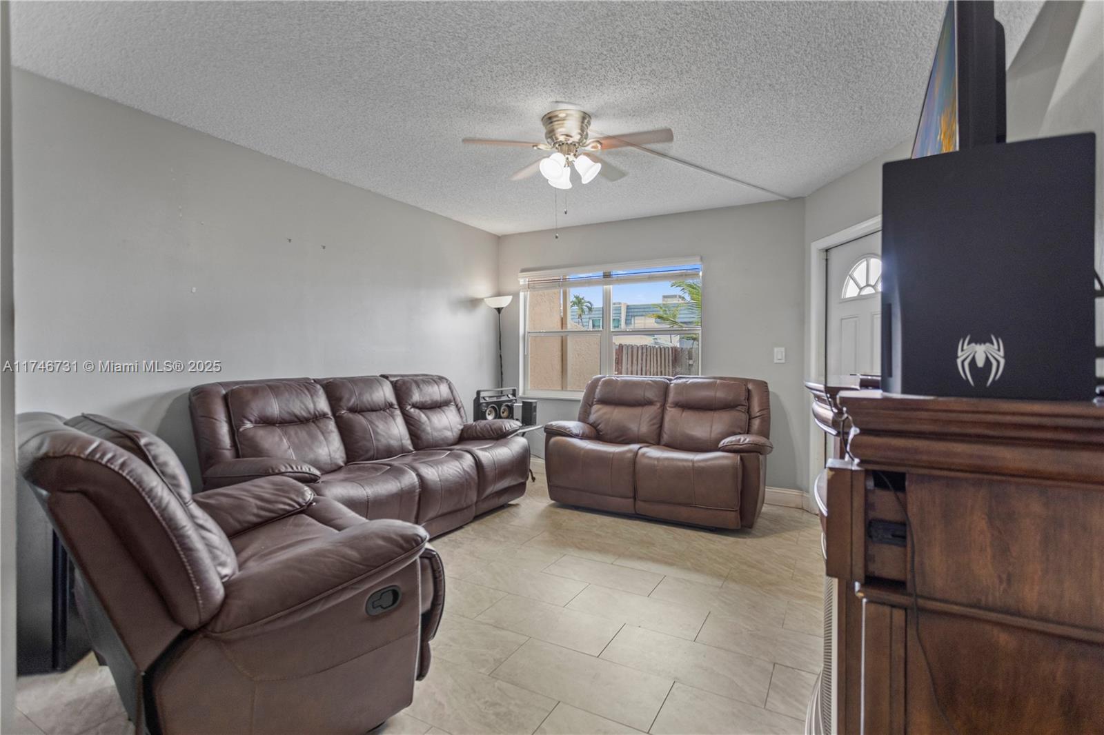 PALMAS TOWNHOUSES CONDO - Residential
