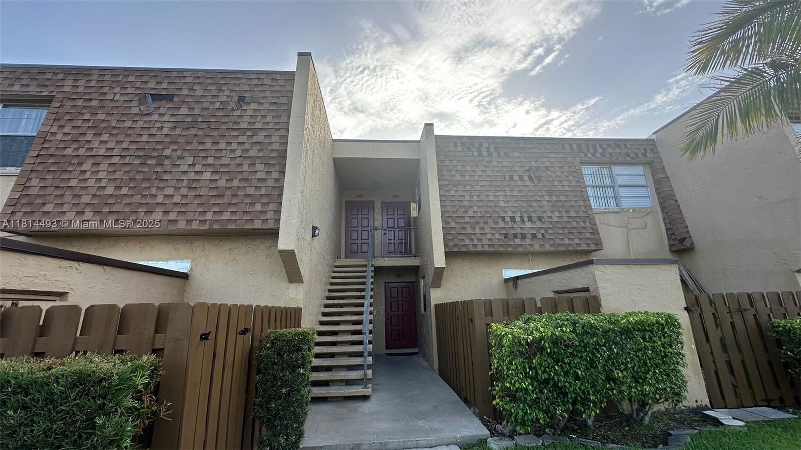 Property for Sale at 3711 Nw 95th Ter 1126, Sunrise, Miami-Dade County, Florida - Bedrooms: 2 
Bathrooms: 2  - $220,000
