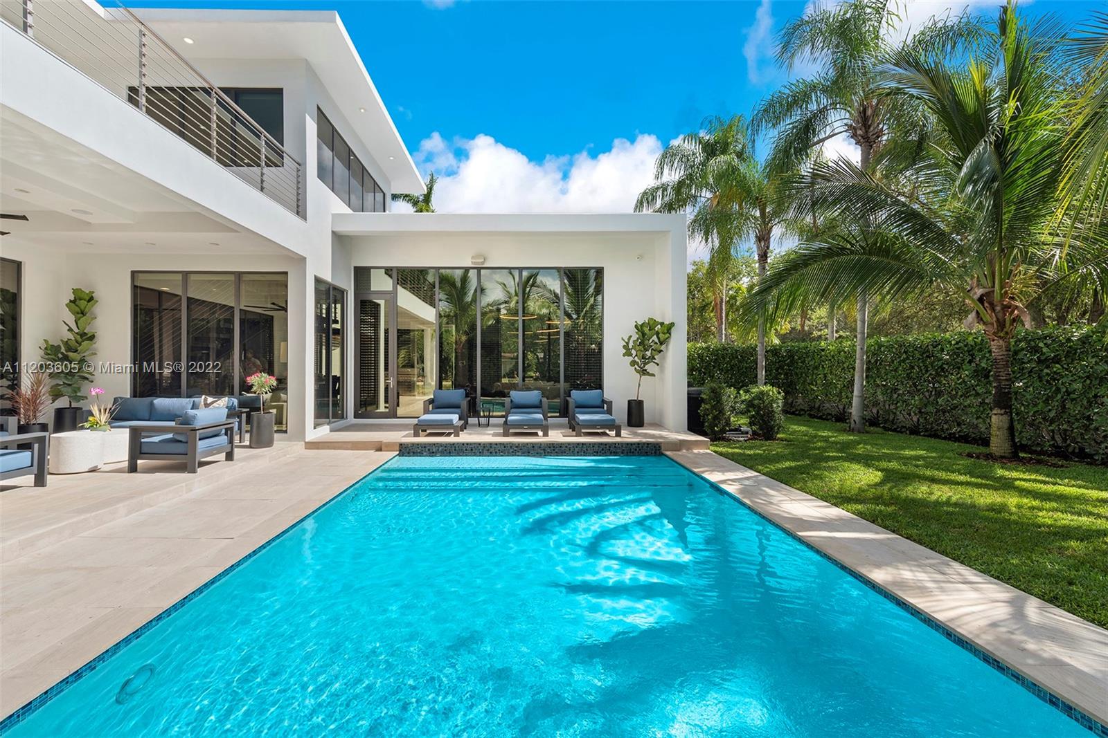 UNIVERSITY ESTATES - Residential