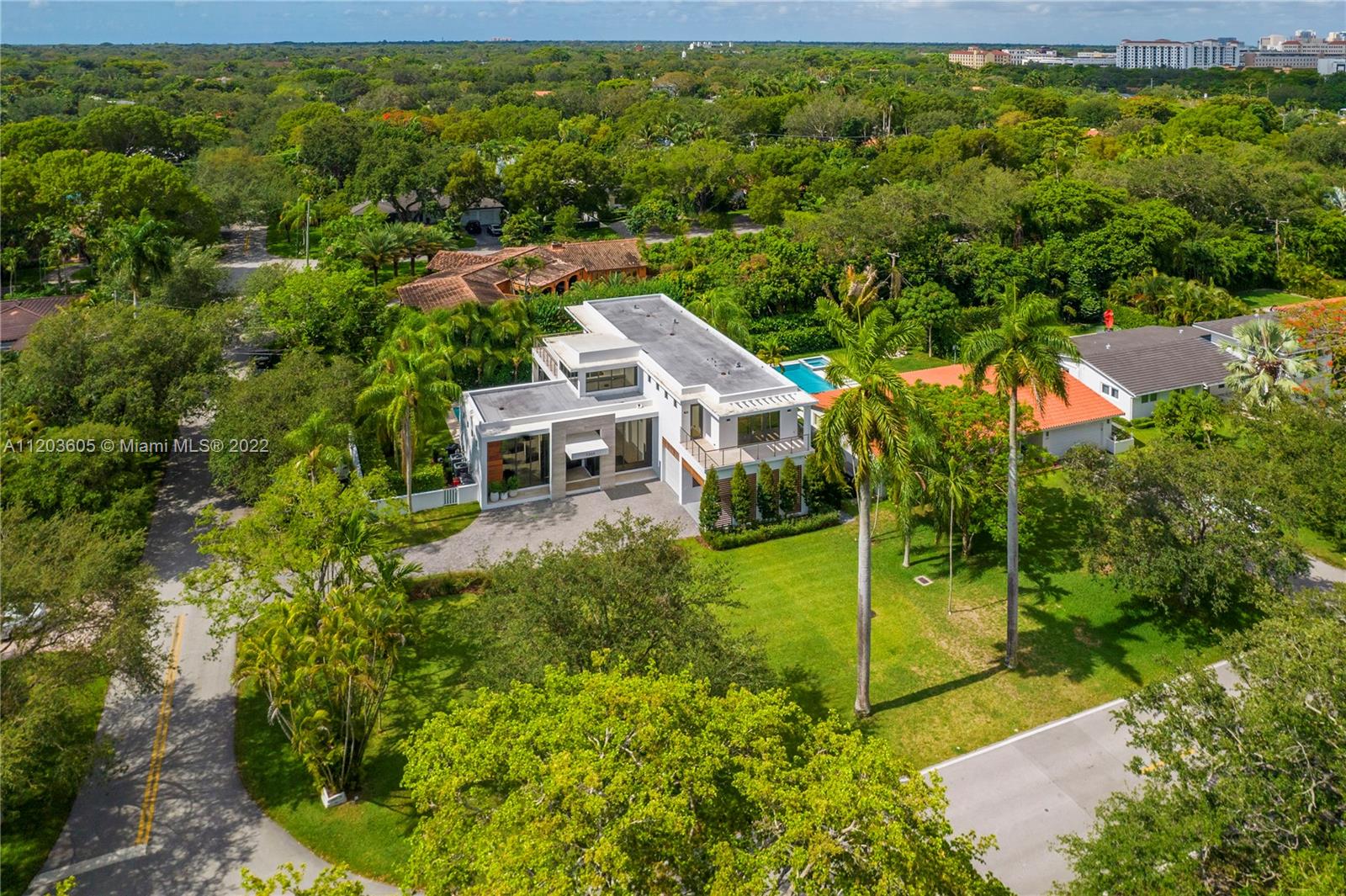 UNIVERSITY ESTATES - Residential