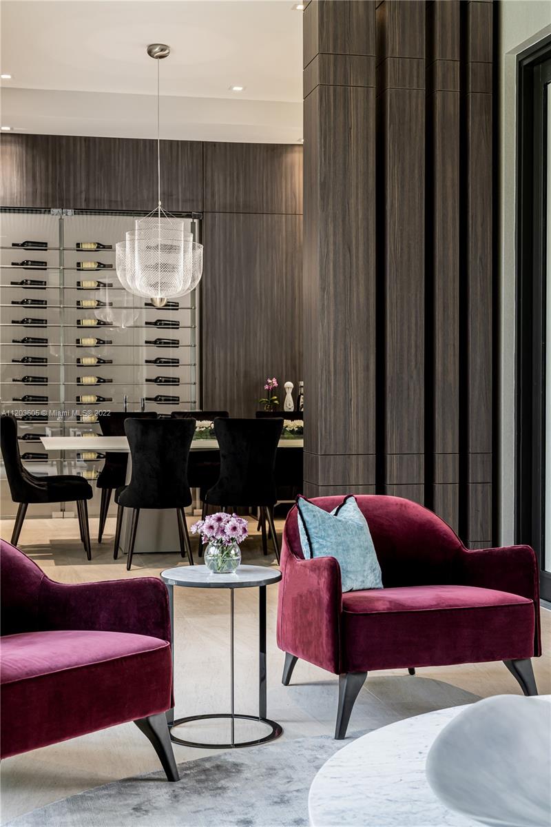 UNIVERSITY ESTATES - Residential