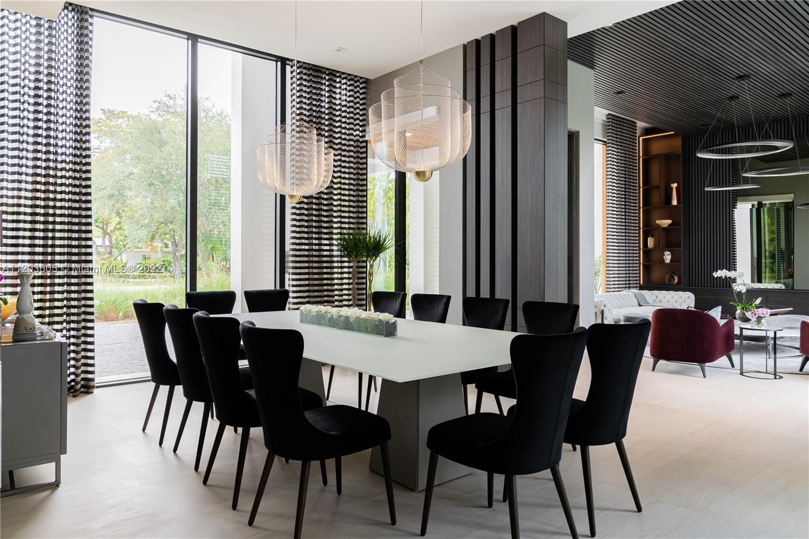 UNIVERSITY ESTATES - Residential