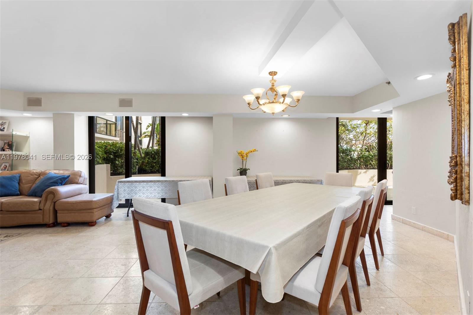 TURNBERRY ISLE SOUTH COND - Residential