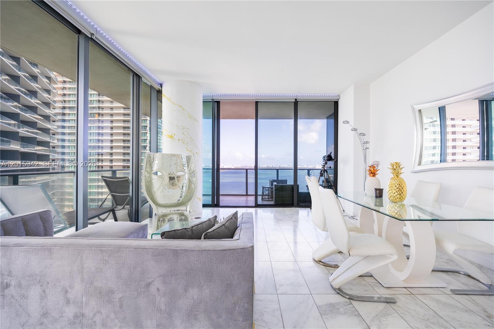 GRAN PARAISO CONDO - Residential