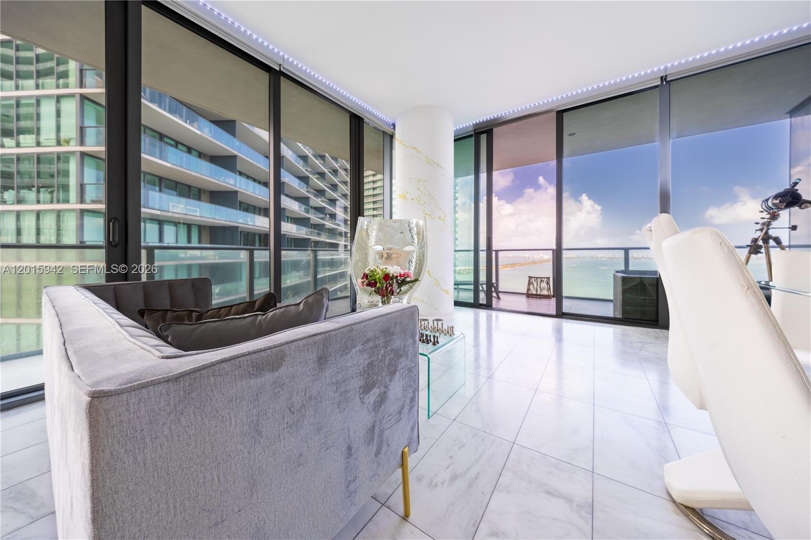 GRAN PARAISO CONDO - Residential