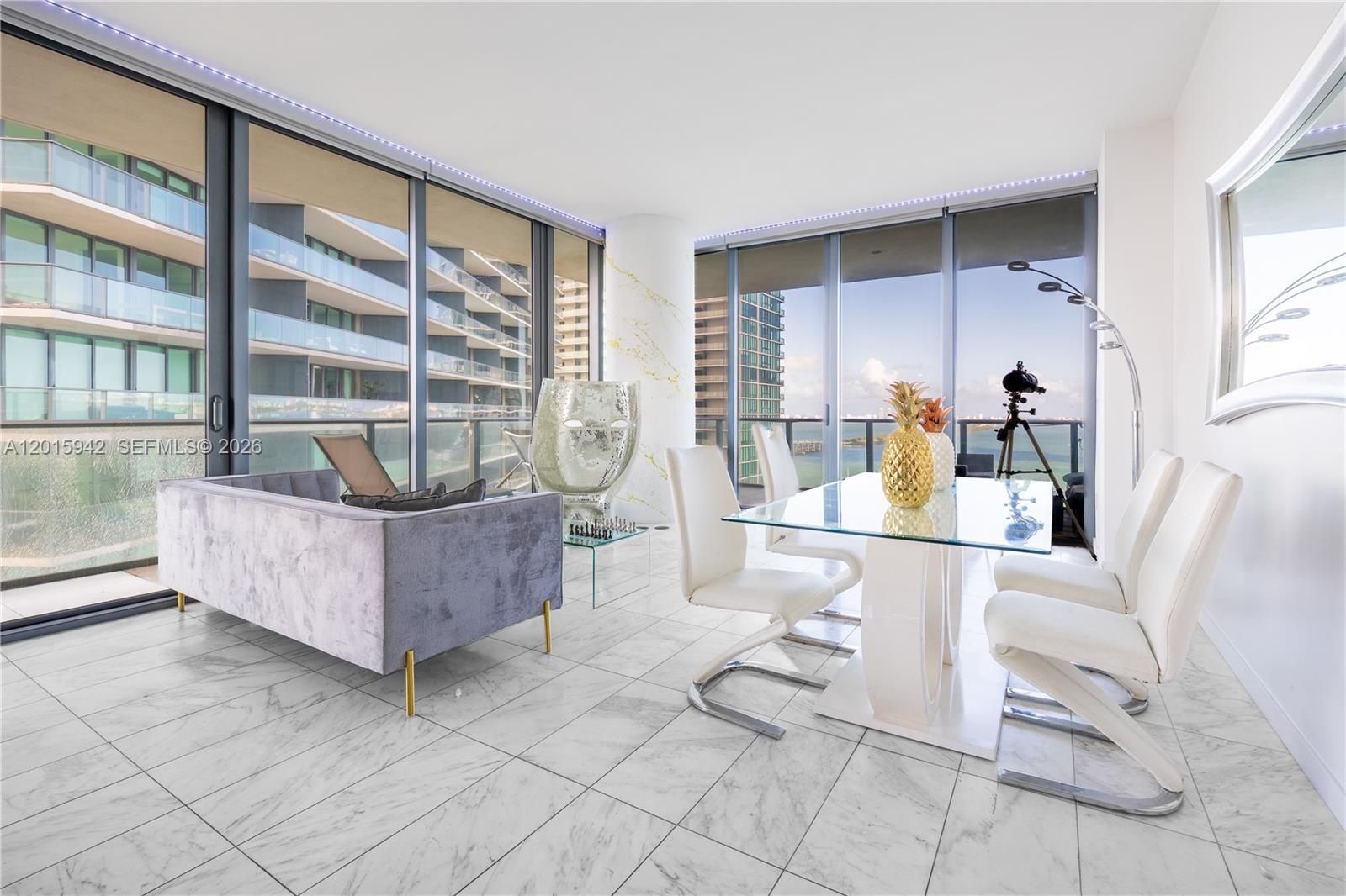 GRAN PARAISO CONDO - Residential