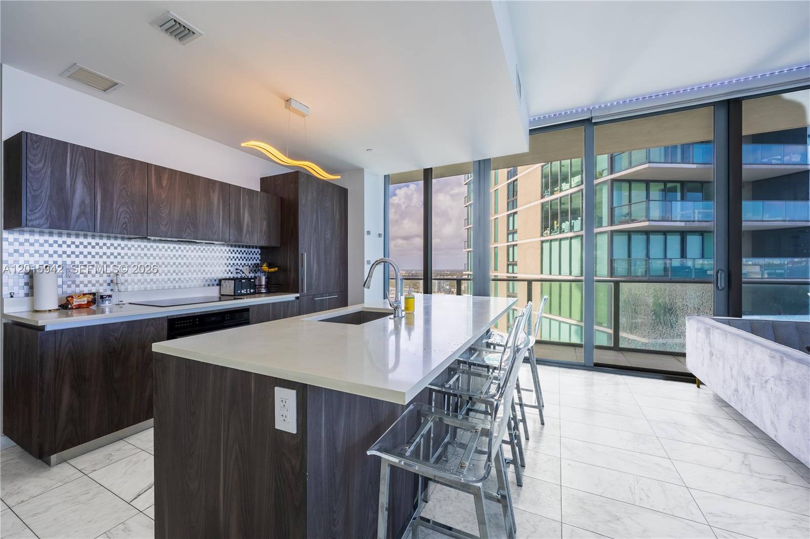 GRAN PARAISO CONDO - Residential