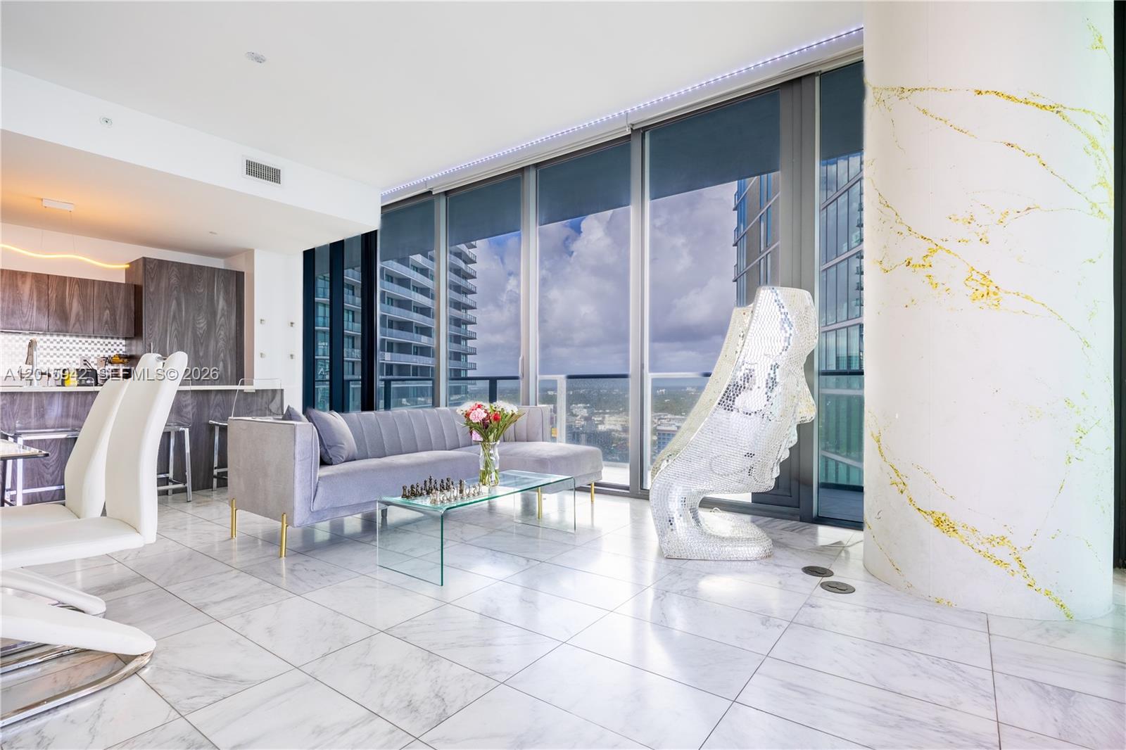 GRAN PARAISO CONDO - Residential