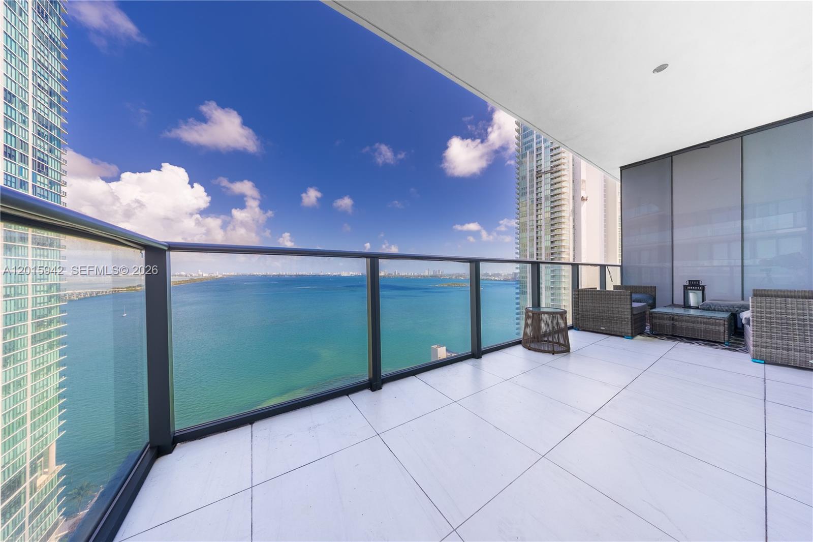 GRAN PARAISO CONDO - Residential