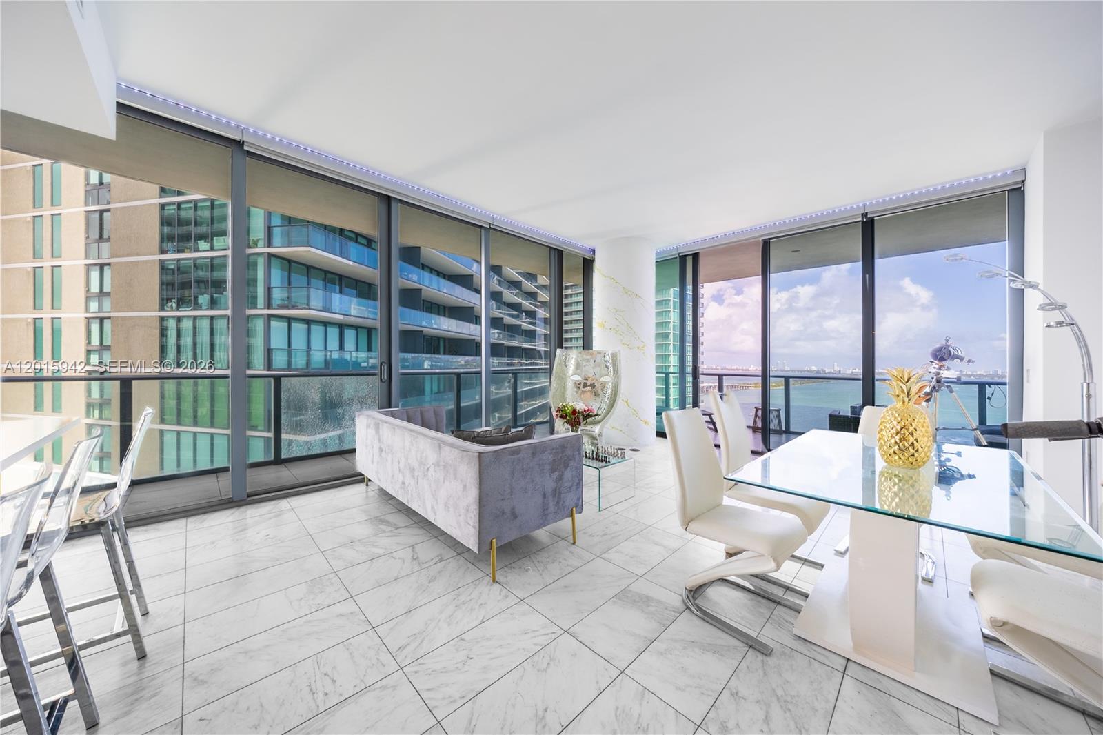 GRAN PARAISO CONDO - Residential