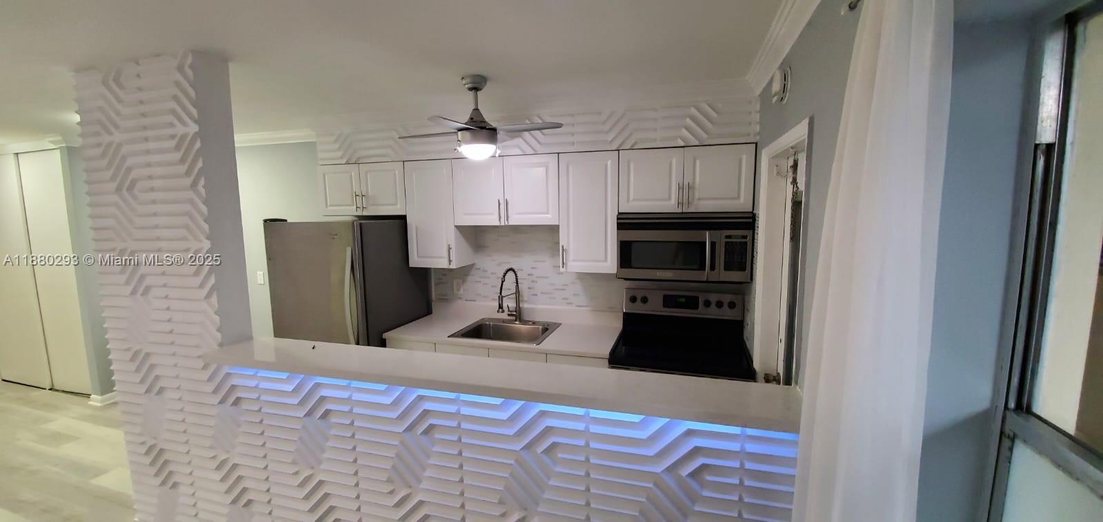 CRYSTAL COURT NO 4 CONDOM - Residential Lease