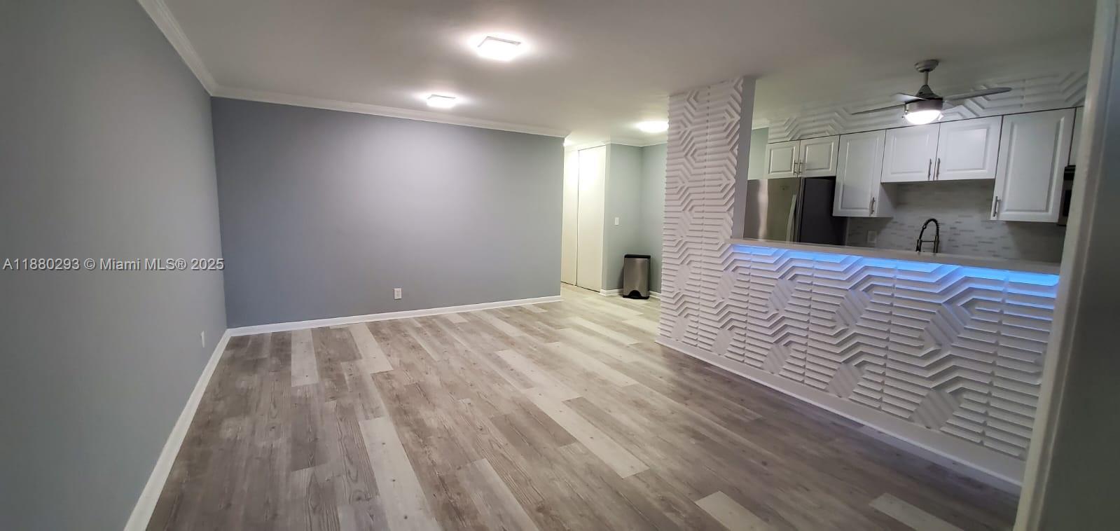 CRYSTAL COURT NO 4 CONDOM - Residential Lease