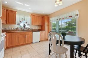 KEYS-GATE NO 2 - Residential Lease