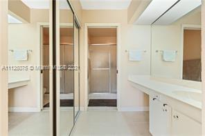 KEYS-GATE NO 2 - Residential Lease