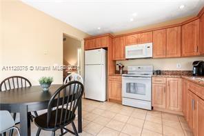 KEYS-GATE NO 2 - Residential Lease