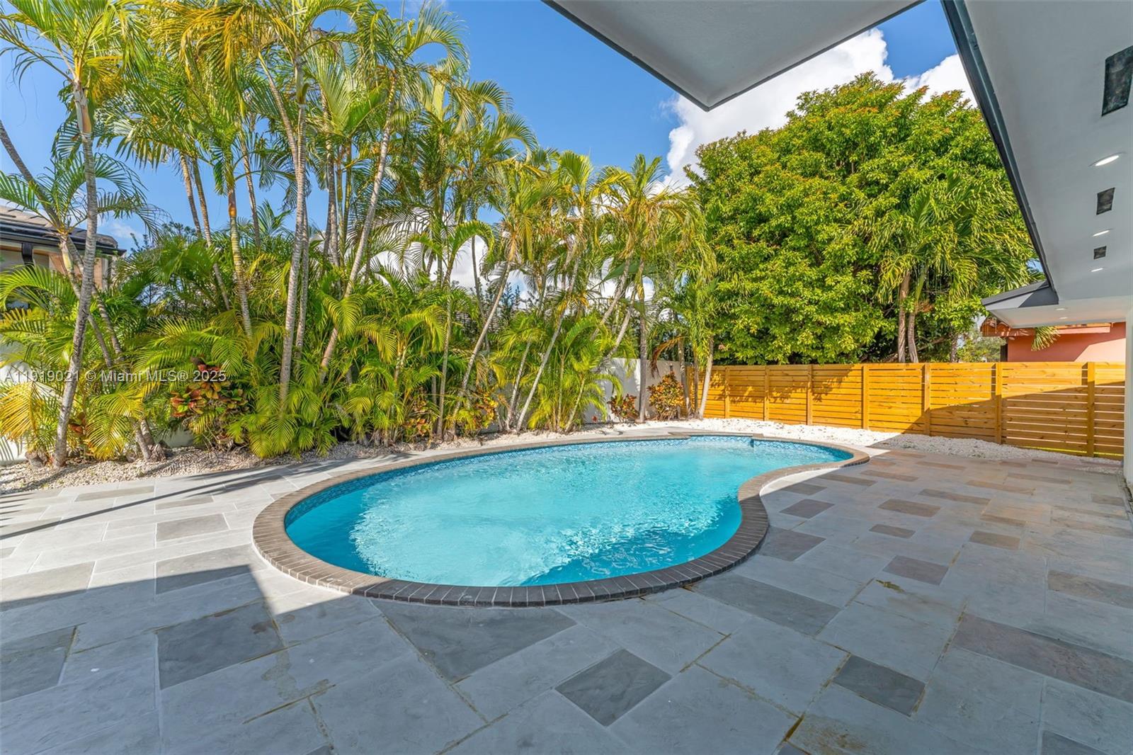 WINTERS SUNSET SUB - Residential