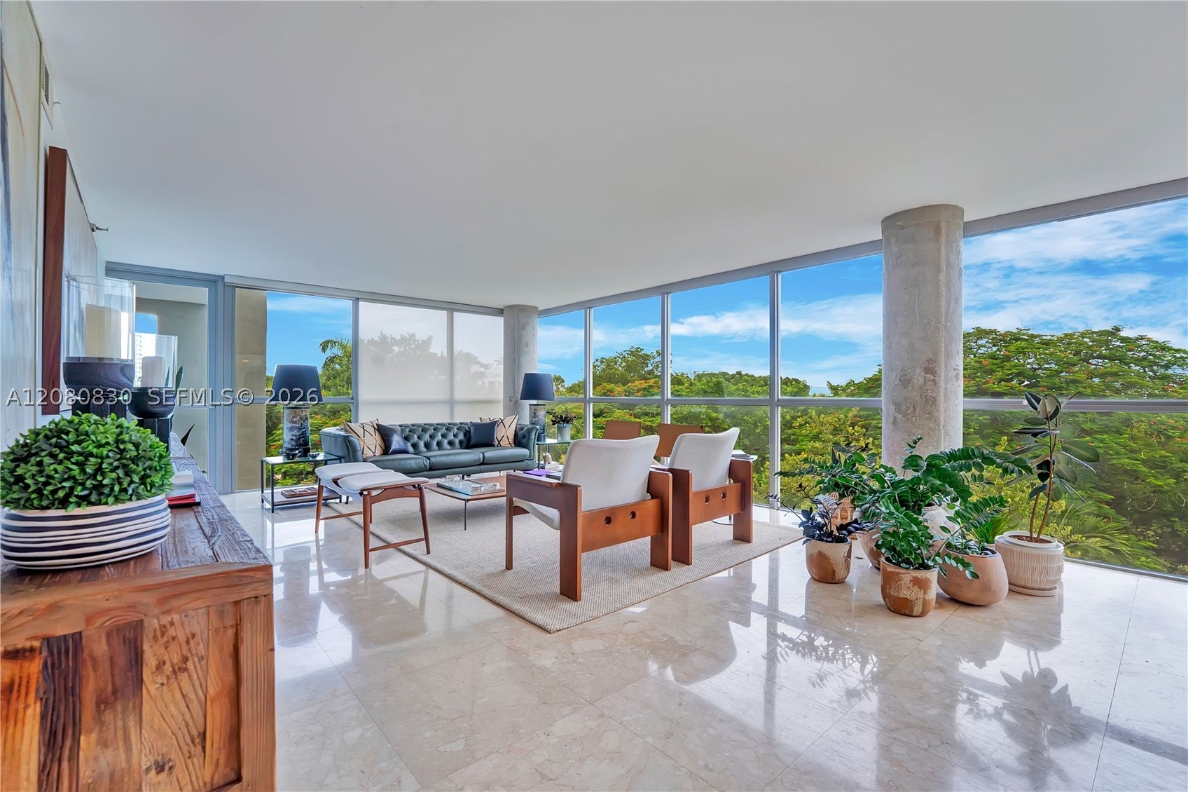 2025 Brickell Ave