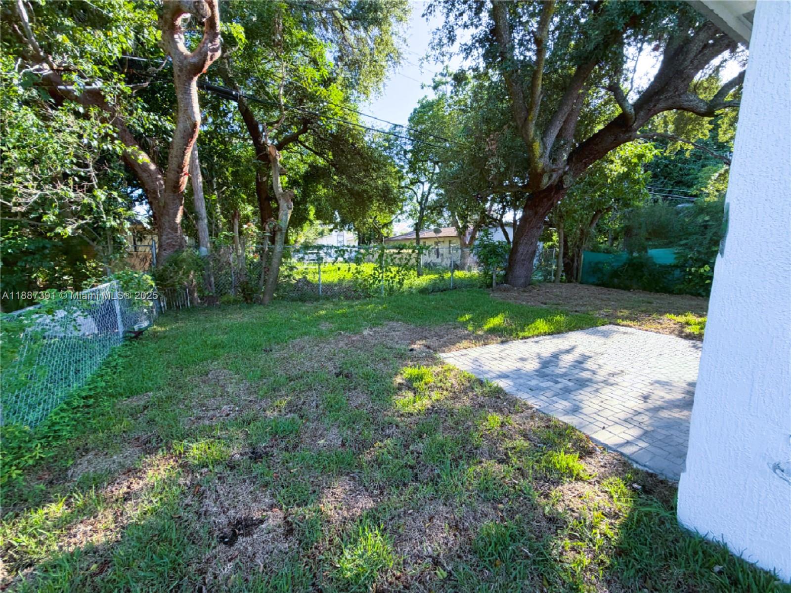 COLLEGE TRACT - Residential