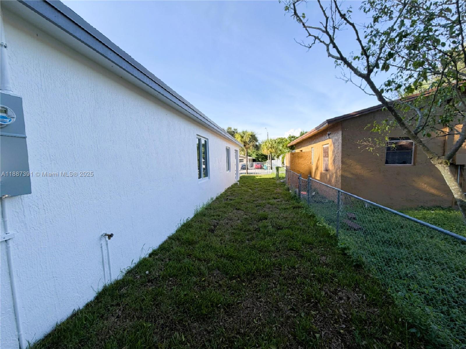COLLEGE TRACT - Residential
