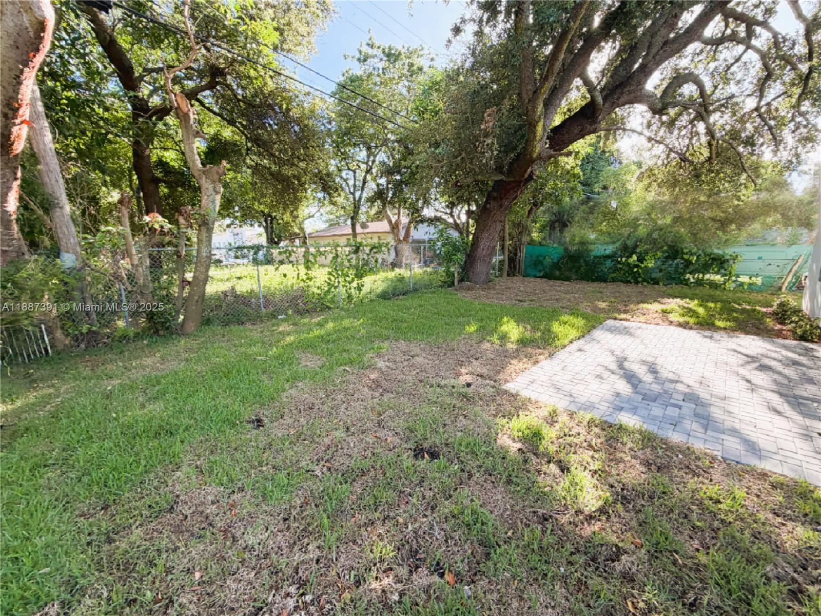 COLLEGE TRACT - Residential