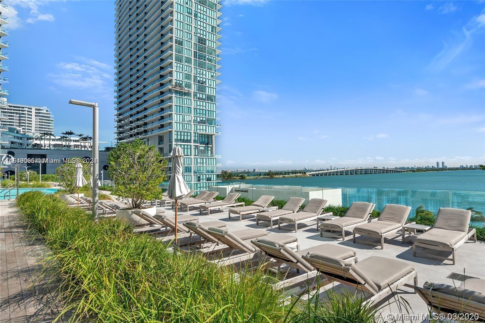 GRAN PARAISO CONDO - Residential
