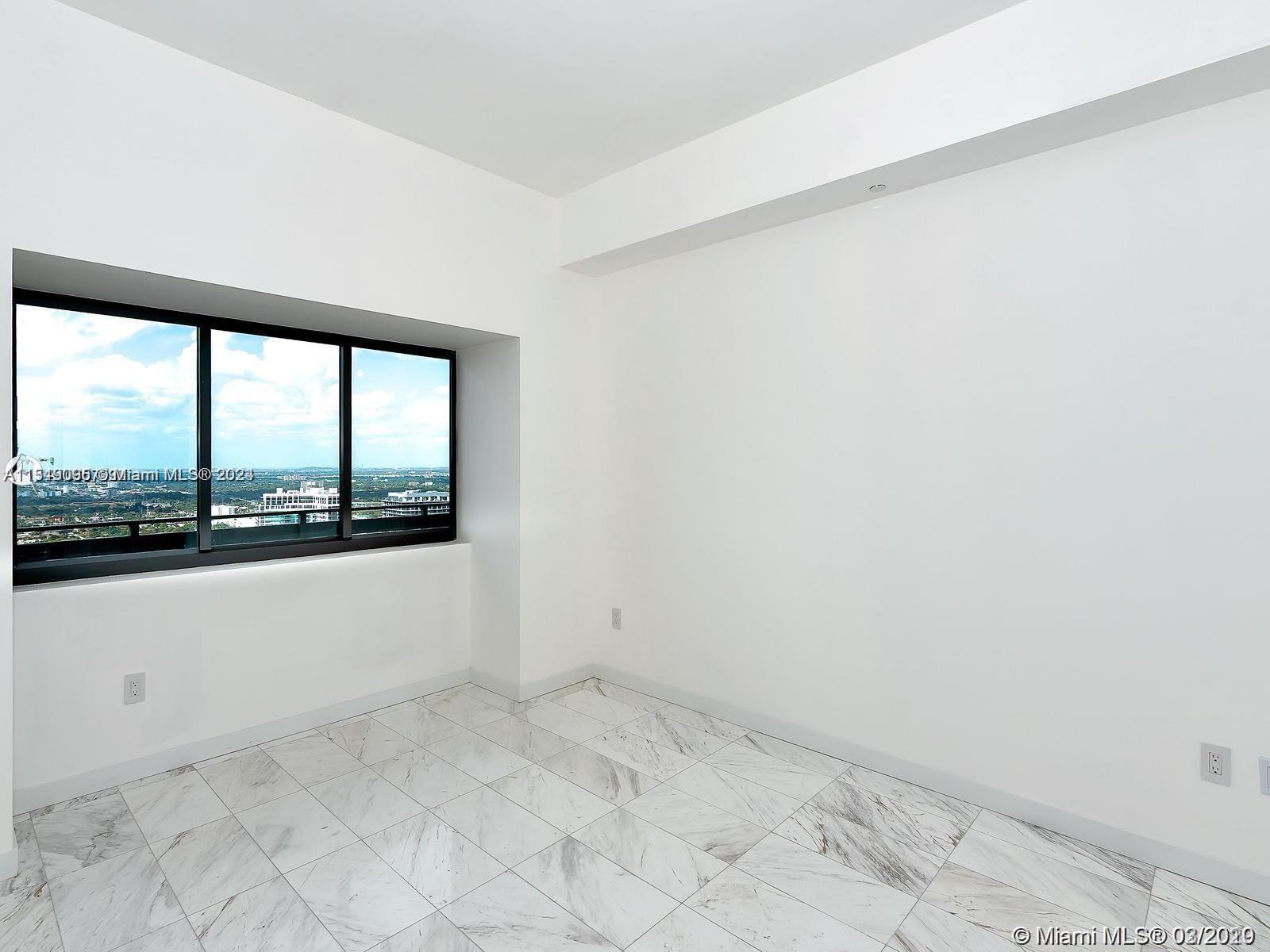 GRAN PARAISO CONDO - Residential
