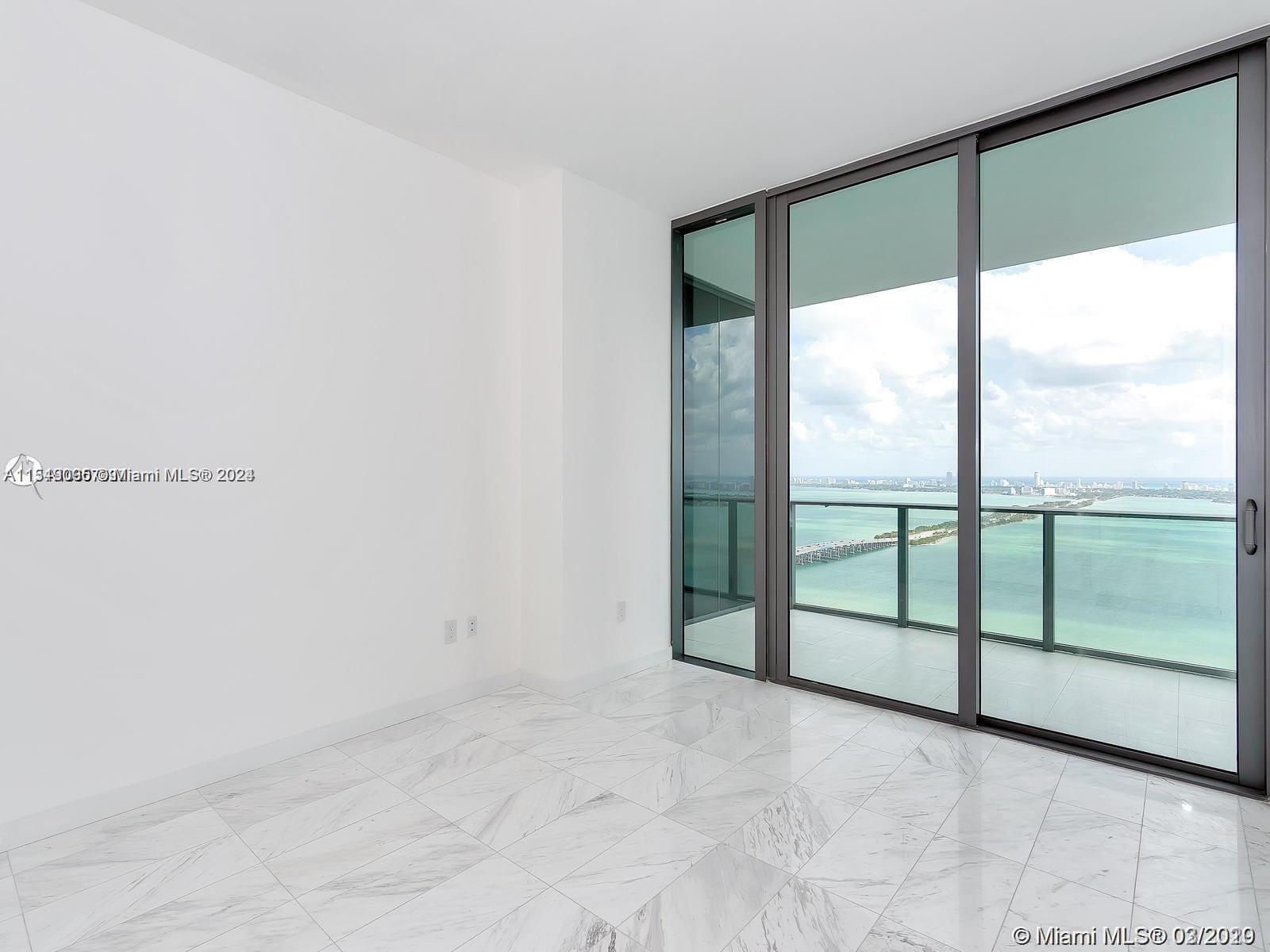 GRAN PARAISO CONDO - Residential
