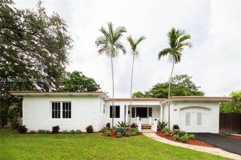 Photo of 420 NE 55th Ter, Miami, FL 33137 (MLS # A12100466)