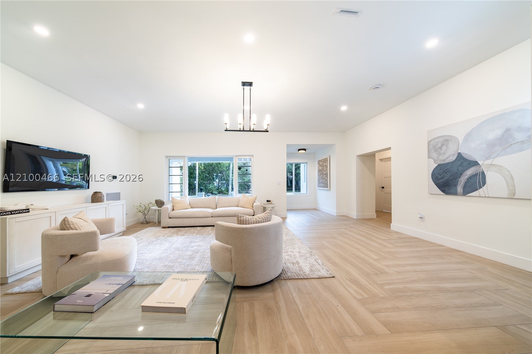 420 NE 55th Ter