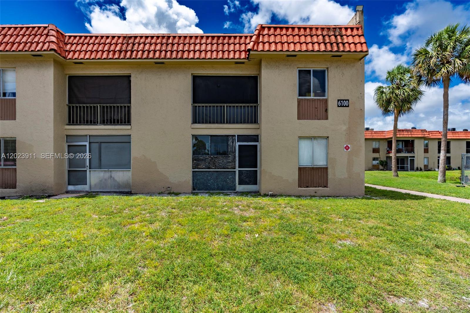 FOREST HILL GARDENS CONDO - Residential