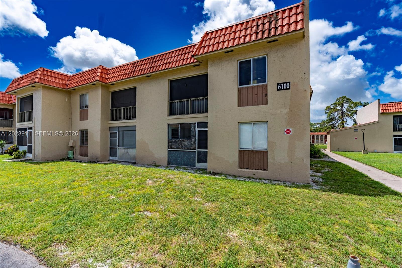 FOREST HILL GARDENS CONDO - Residential