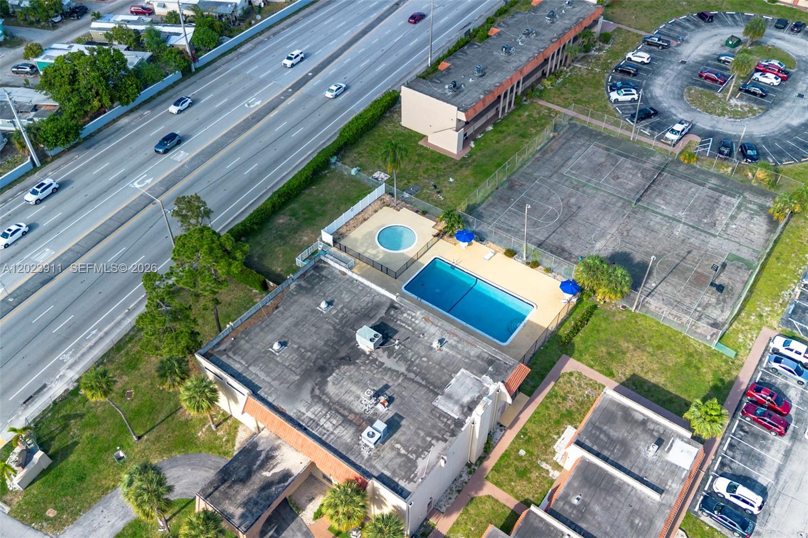FOREST HILL GARDENS CONDO - Residential