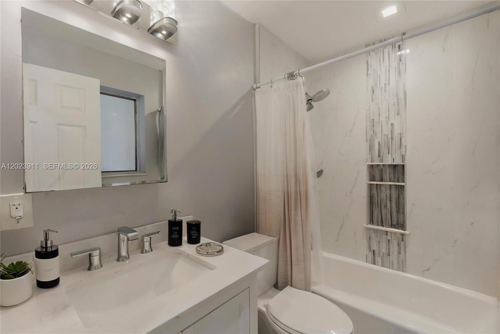 FOREST HILL GARDENS CONDO - Residential