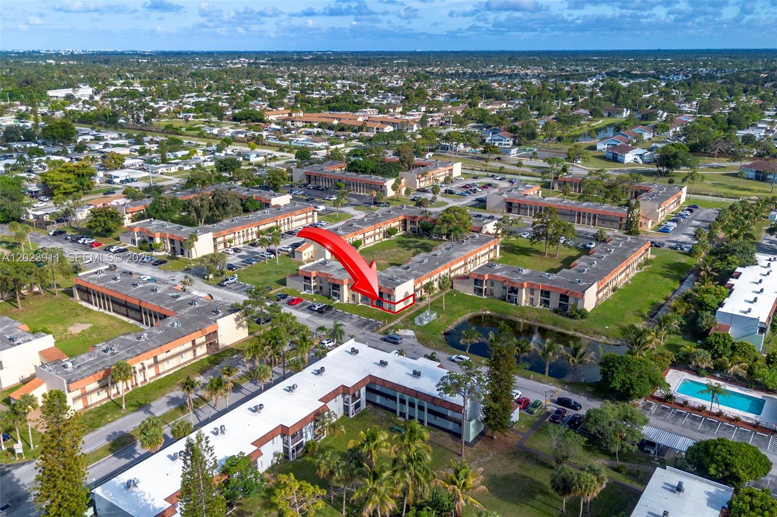 FOREST HILL GARDENS CONDO - Residential