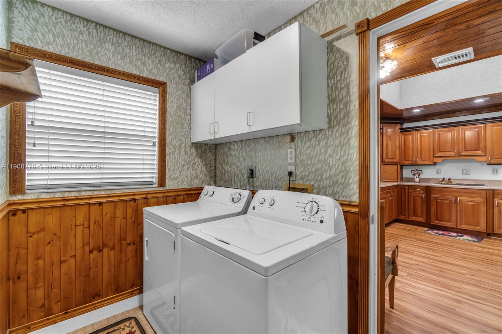 KEYS-GATE NO 1 - Residential