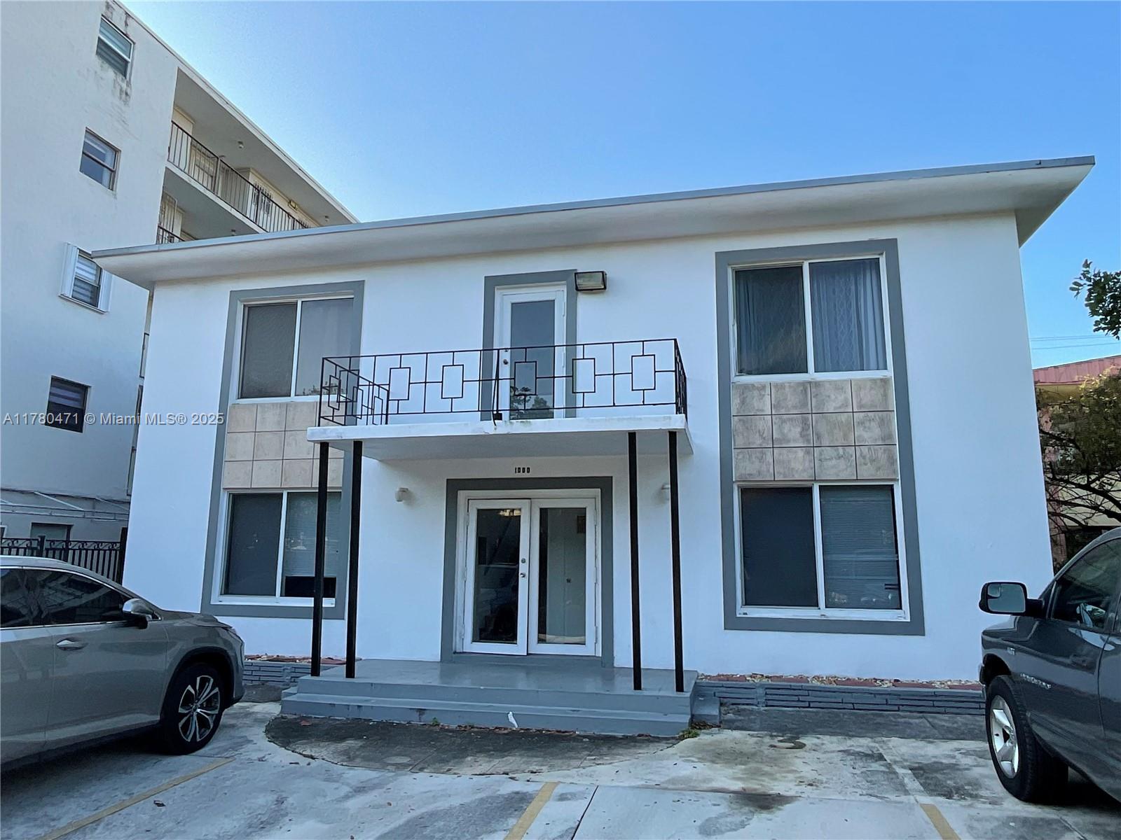 Rental Property at 1000 Biarritz Dr 3, Miami Beach, Miami-Dade County, Florida - Bathrooms: 1  - $1,700 MO.