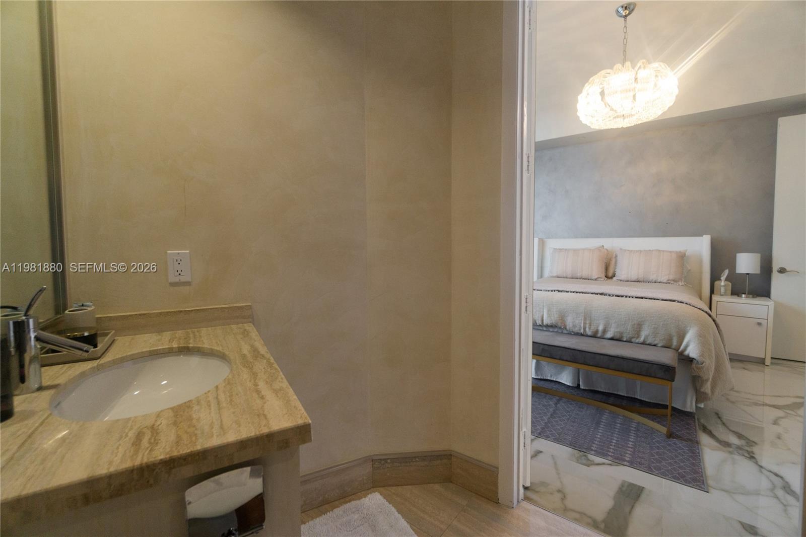 TDR TOWER III CONDO - Residential