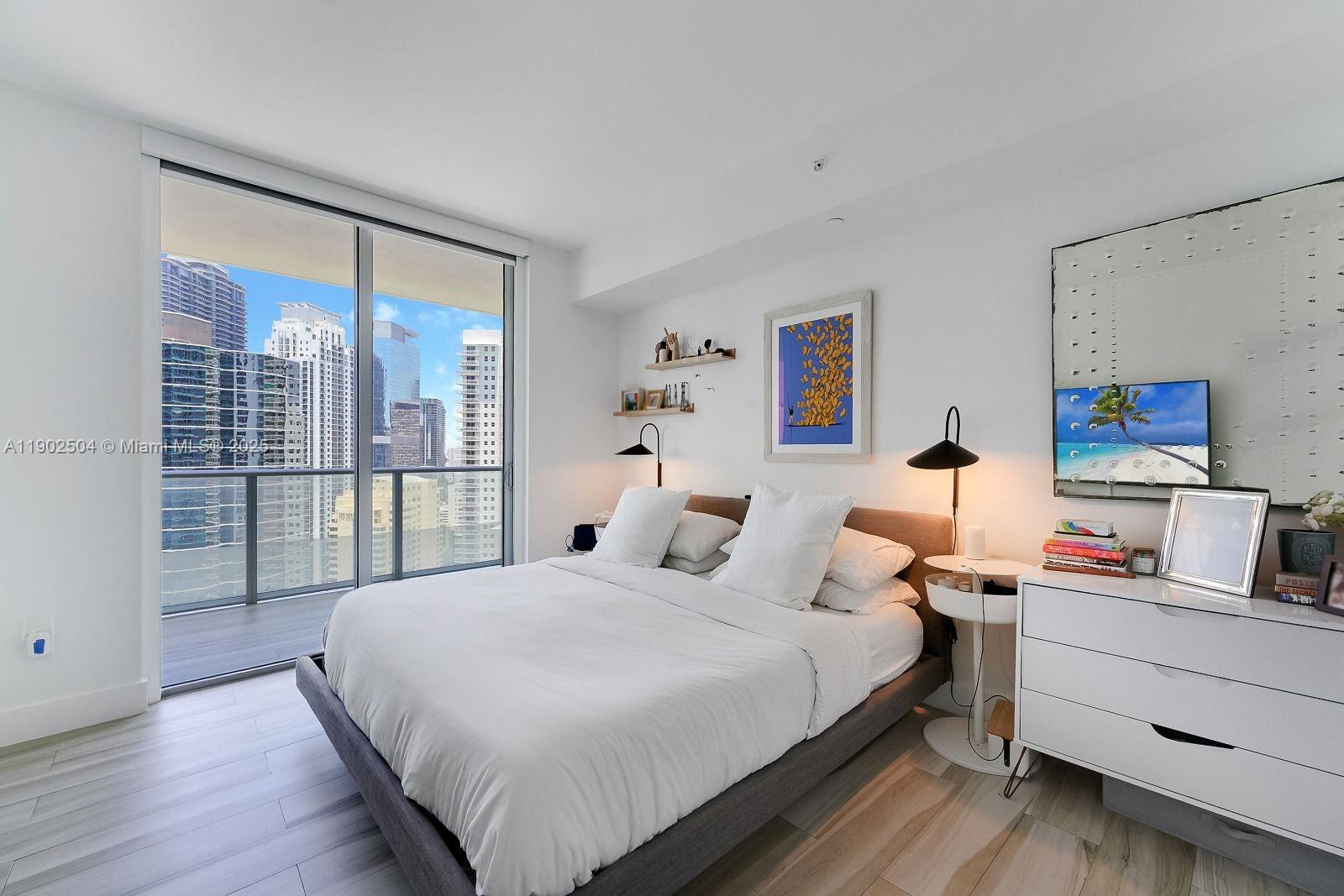 BRICKELLHOUSE CONDO - Residential
