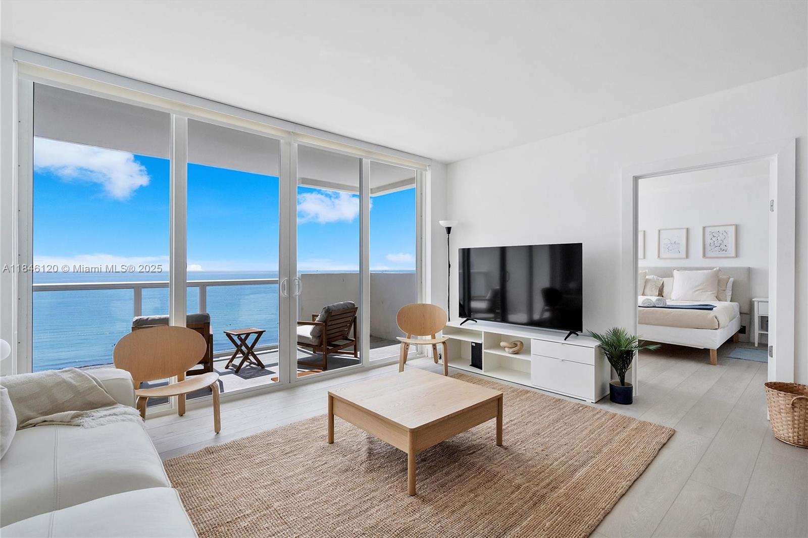 5601 Collins Ave 1003