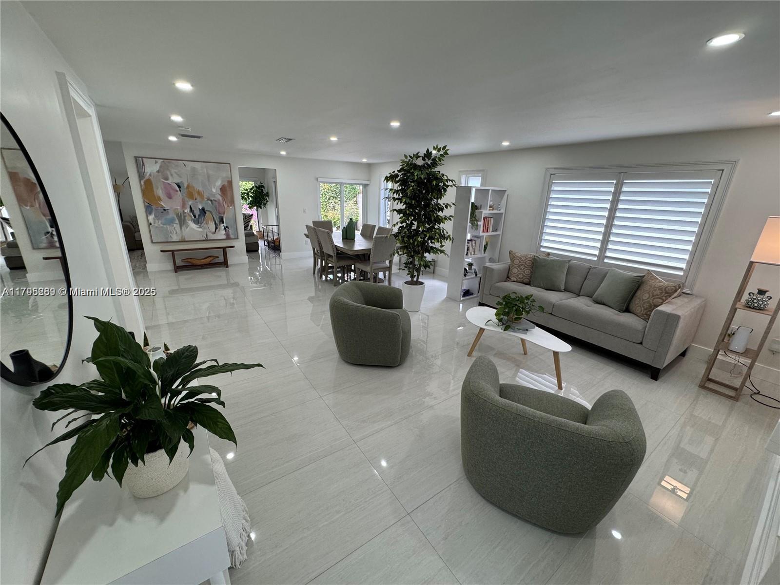 2500 SW 137th Ct