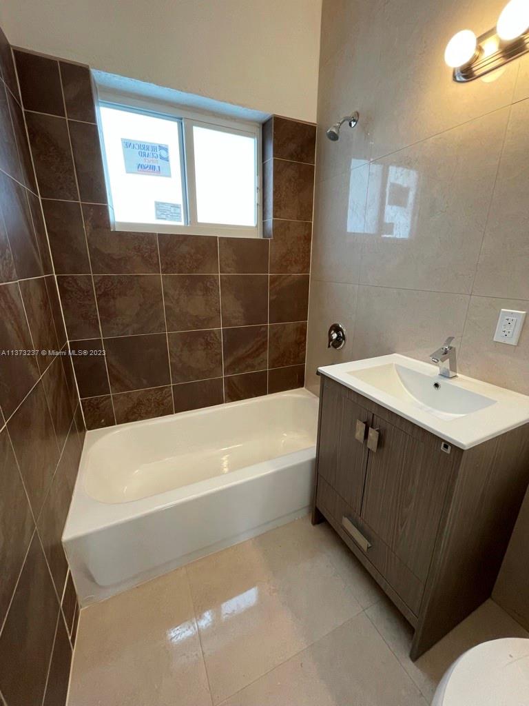 NORMANDY WATERWAY SUB - Residential Income