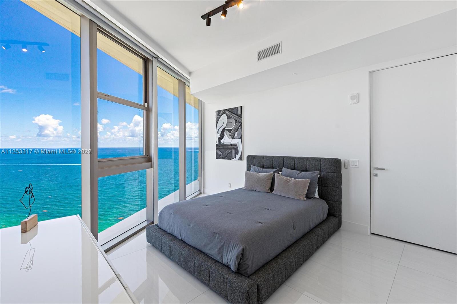 18975 COLLINS CONDO - Residential