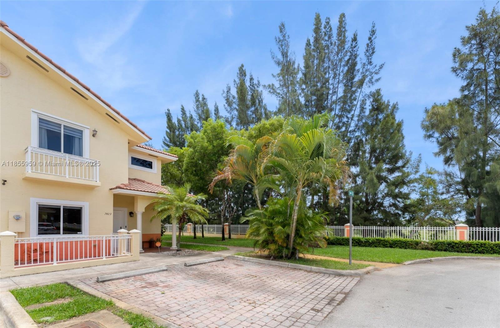 TUSCAN LAKE VILLAS - Residential