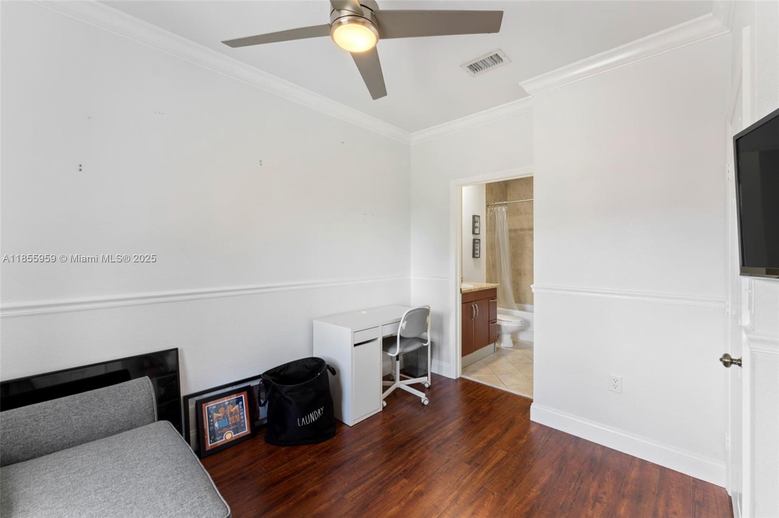 TUSCAN LAKE VILLAS - Residential