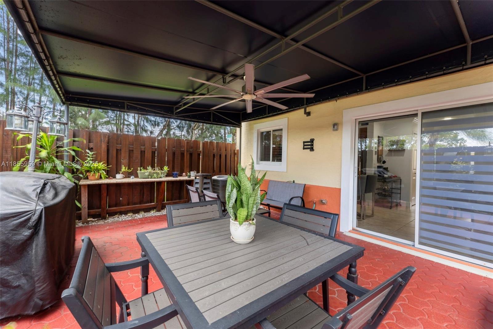 TUSCAN LAKE VILLAS - Residential