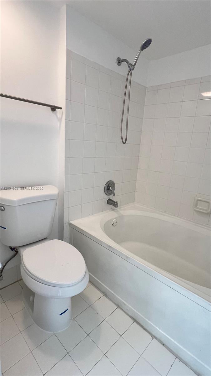 PARAGON PLANTATION CONDO - Residential Lease