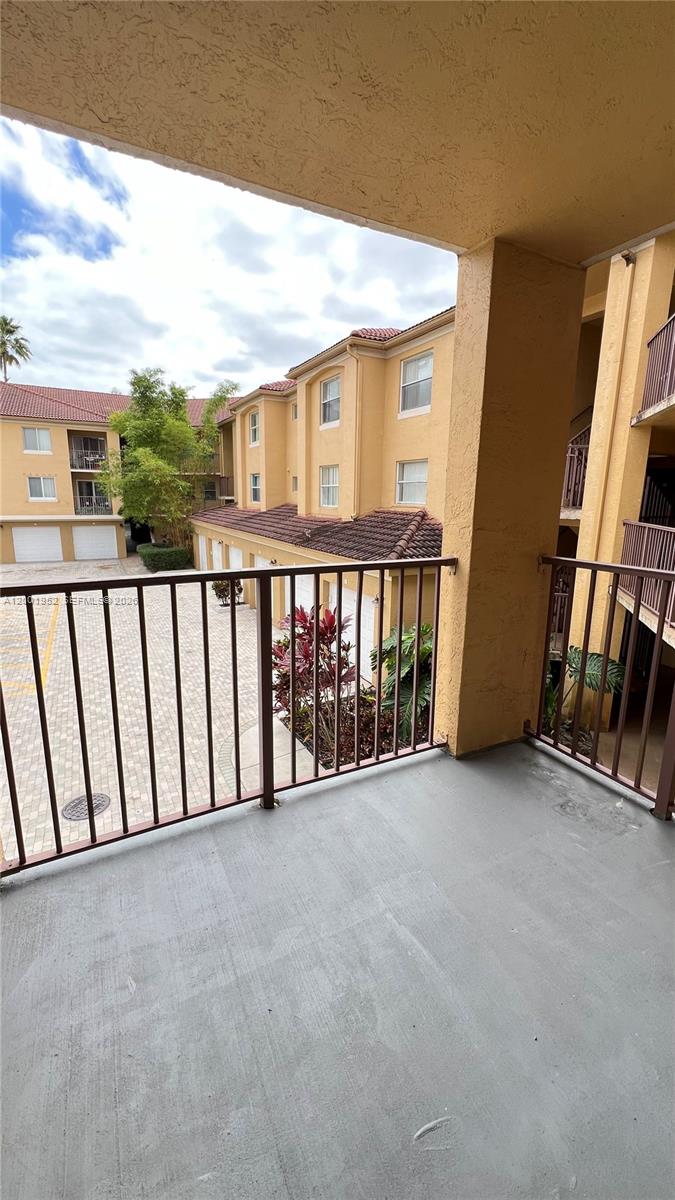PARAGON PLANTATION CONDO - Residential Lease