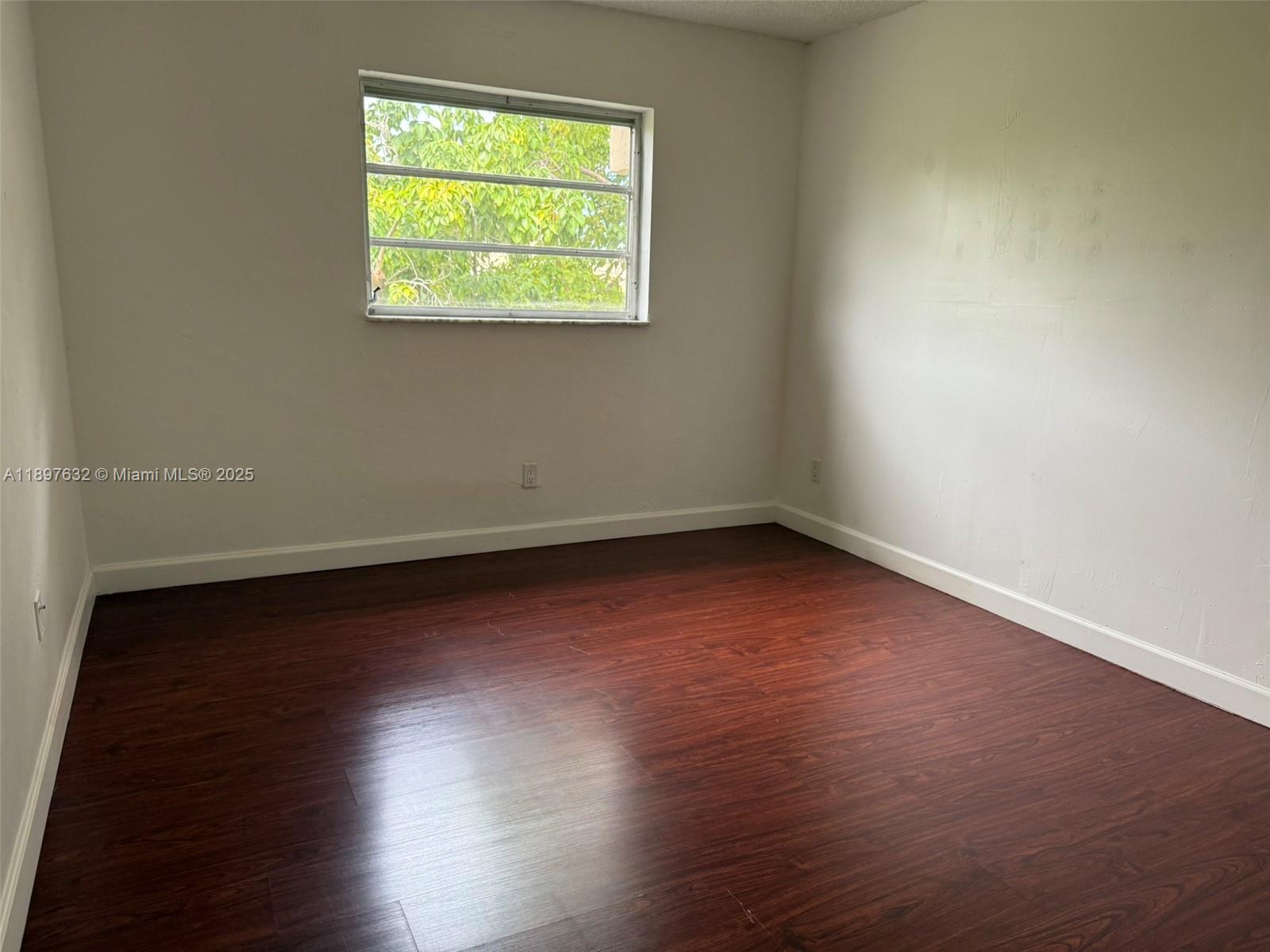 WATERWAY ISLES CONDO - Residential