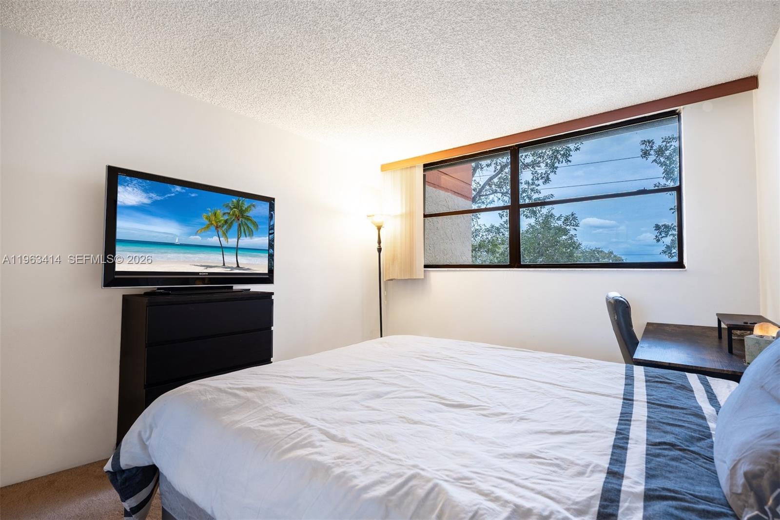 BLDG 9 OF COUNTRY CLUB AP - Residential